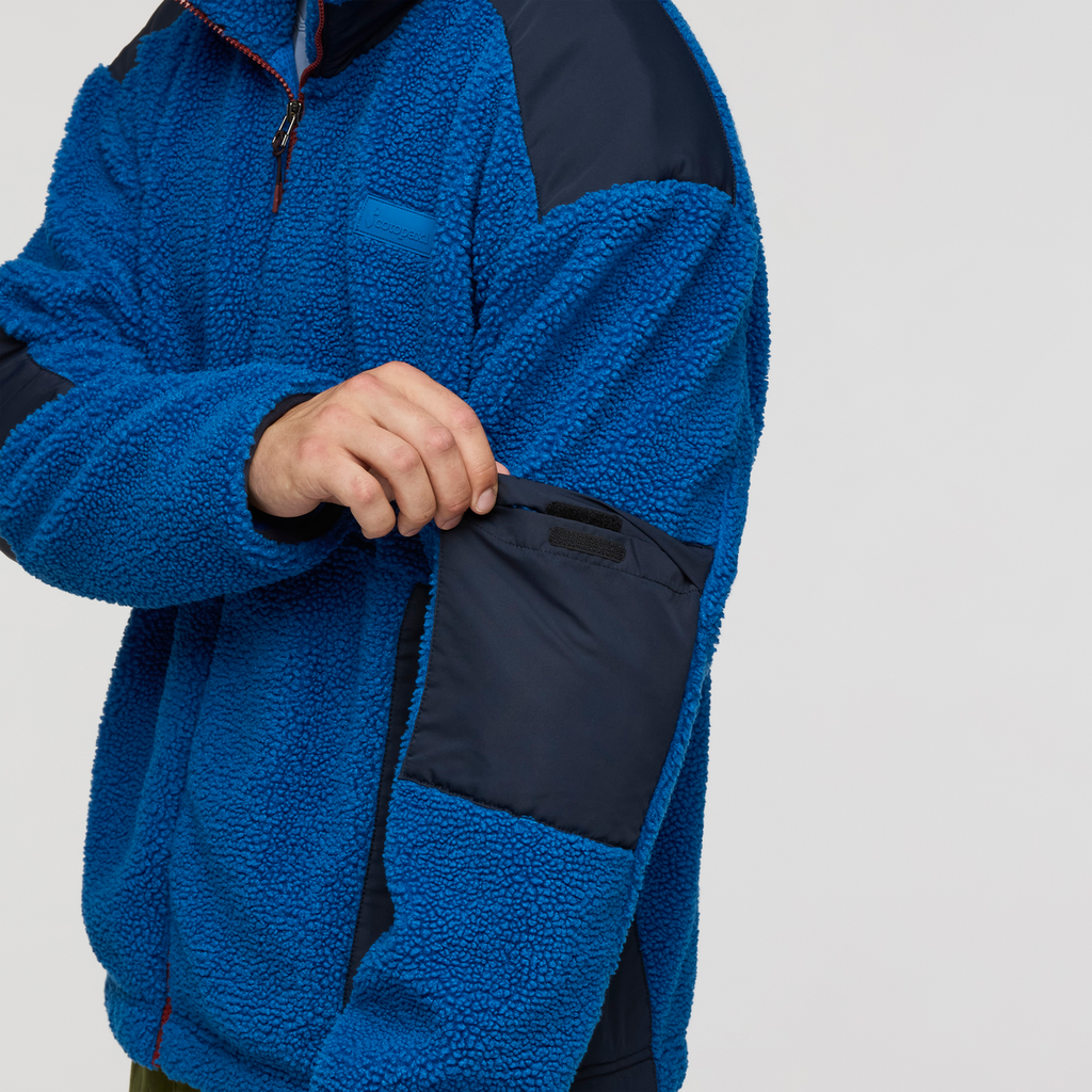 Bacano Fleece Jacket - Men's, Atlantic/Carbon, Model Kellan