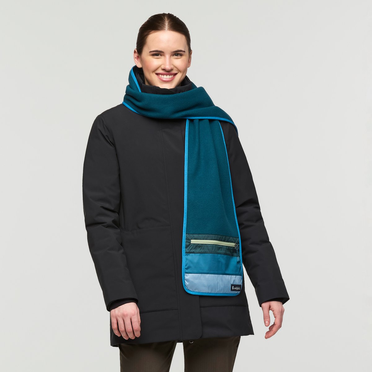 Teca Fleece Scarf, Detail