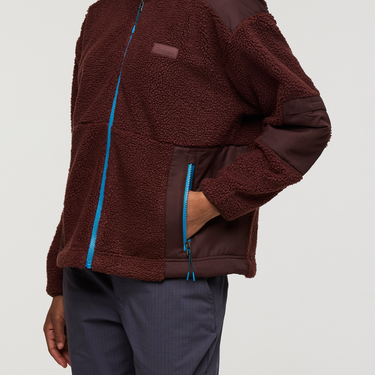 Bacano Fleece Jacket - Women's, Chestnut/Coffee, Model Sydney