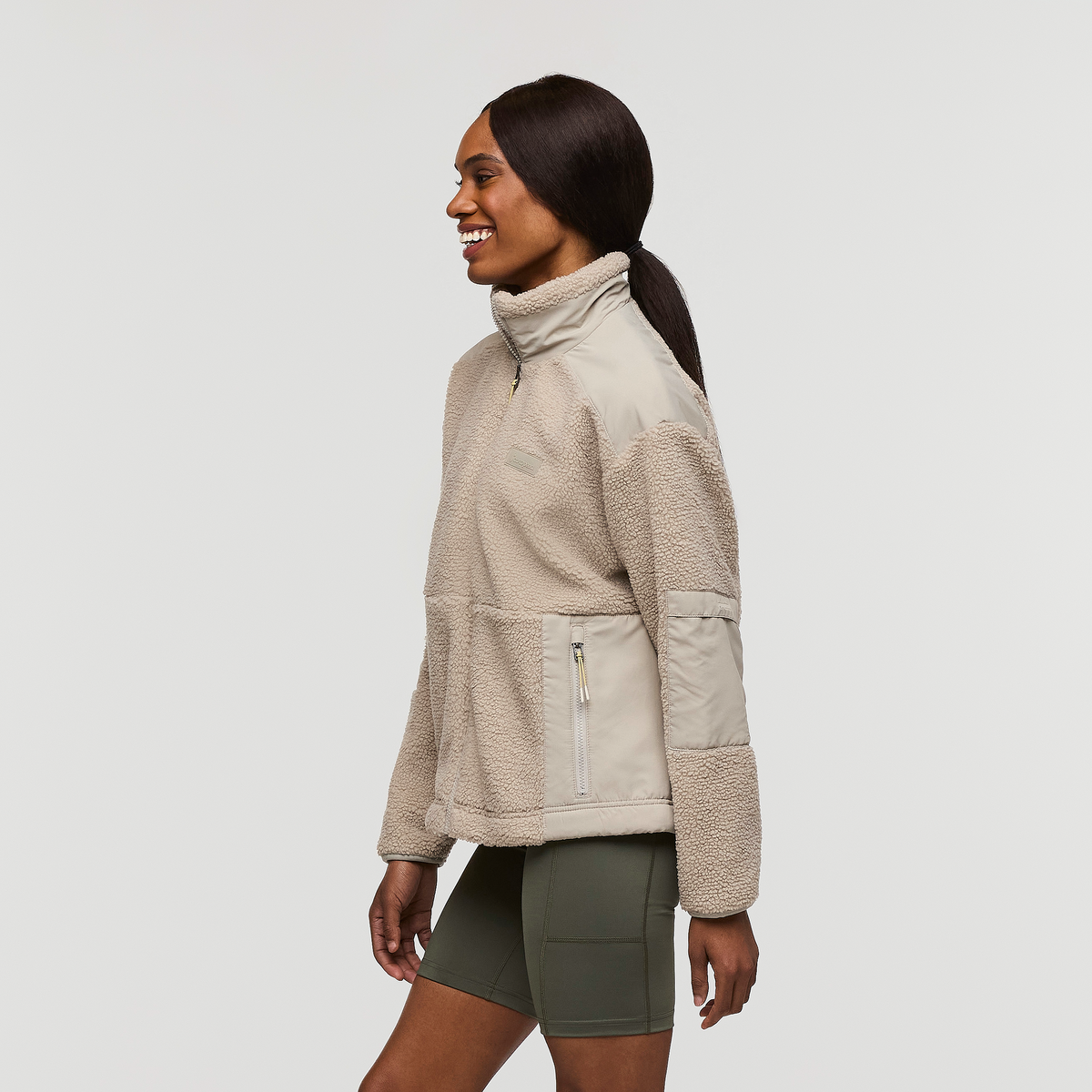 Bacano Fleece Jacket - Women's, Pebble, Model Sydney