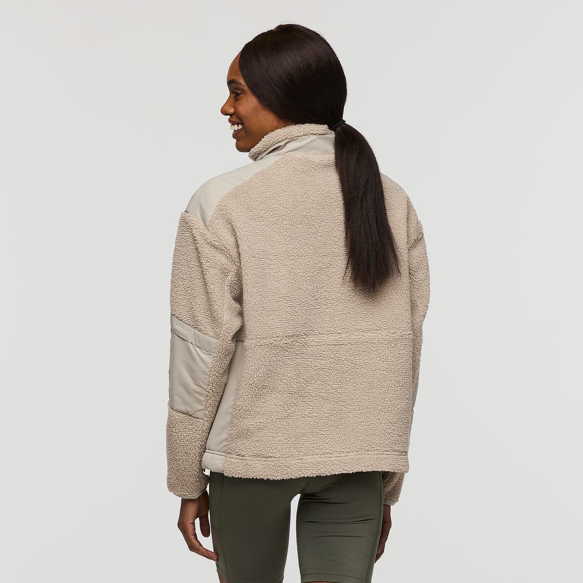 Bacano Fleece Jacket - Women's, Pebble, Model Sydney