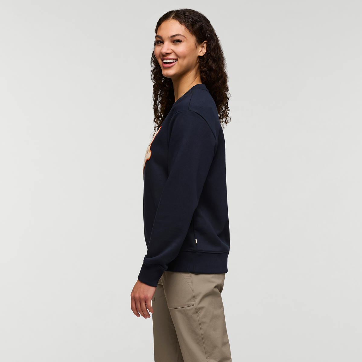 Coto-Patch Crew Sweatshirt - Women's, Carbon, Model London