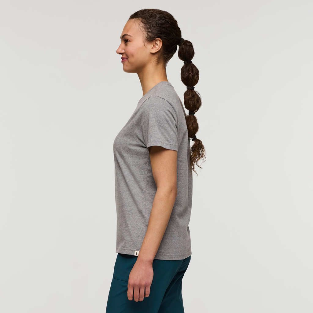 Cotopaxi Llama T-Shirt - Women's, Heather Grey, Model London