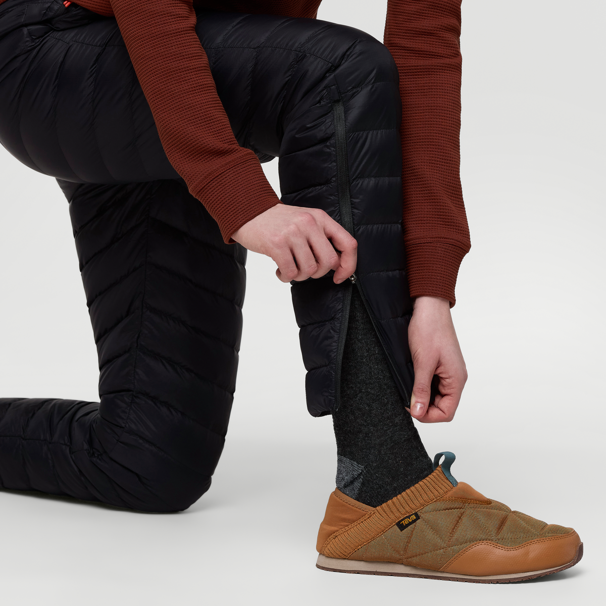 Fuego Down Pant - Women's, Cotopaxi Black, Model Kathleen
