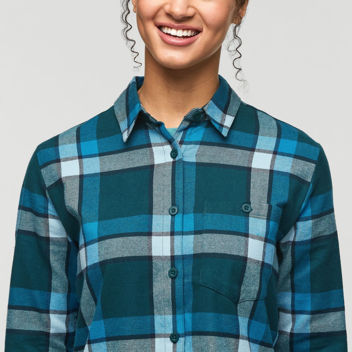Quedo Flannel Shirt - Women's, Abyss Plaid, Model London