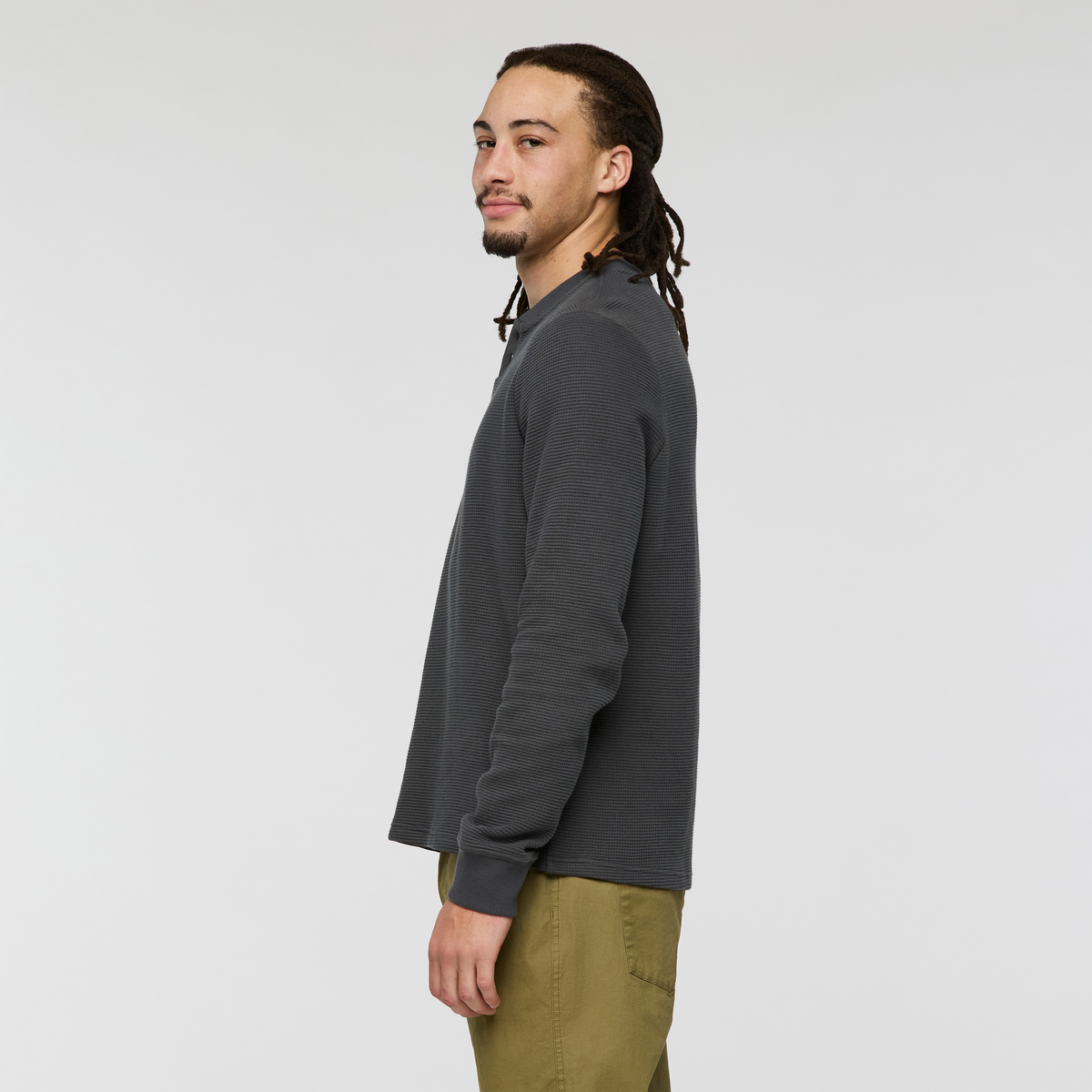 Atajo Long-Sleeve Waffle Henley - Men's, Charcoal, Model Kai