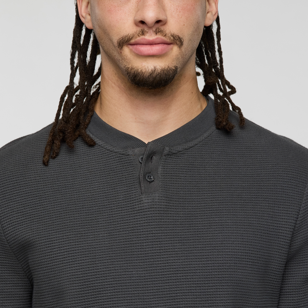 Atajo Long-Sleeve Waffle Henley - Men's, Charcoal, Model Kai