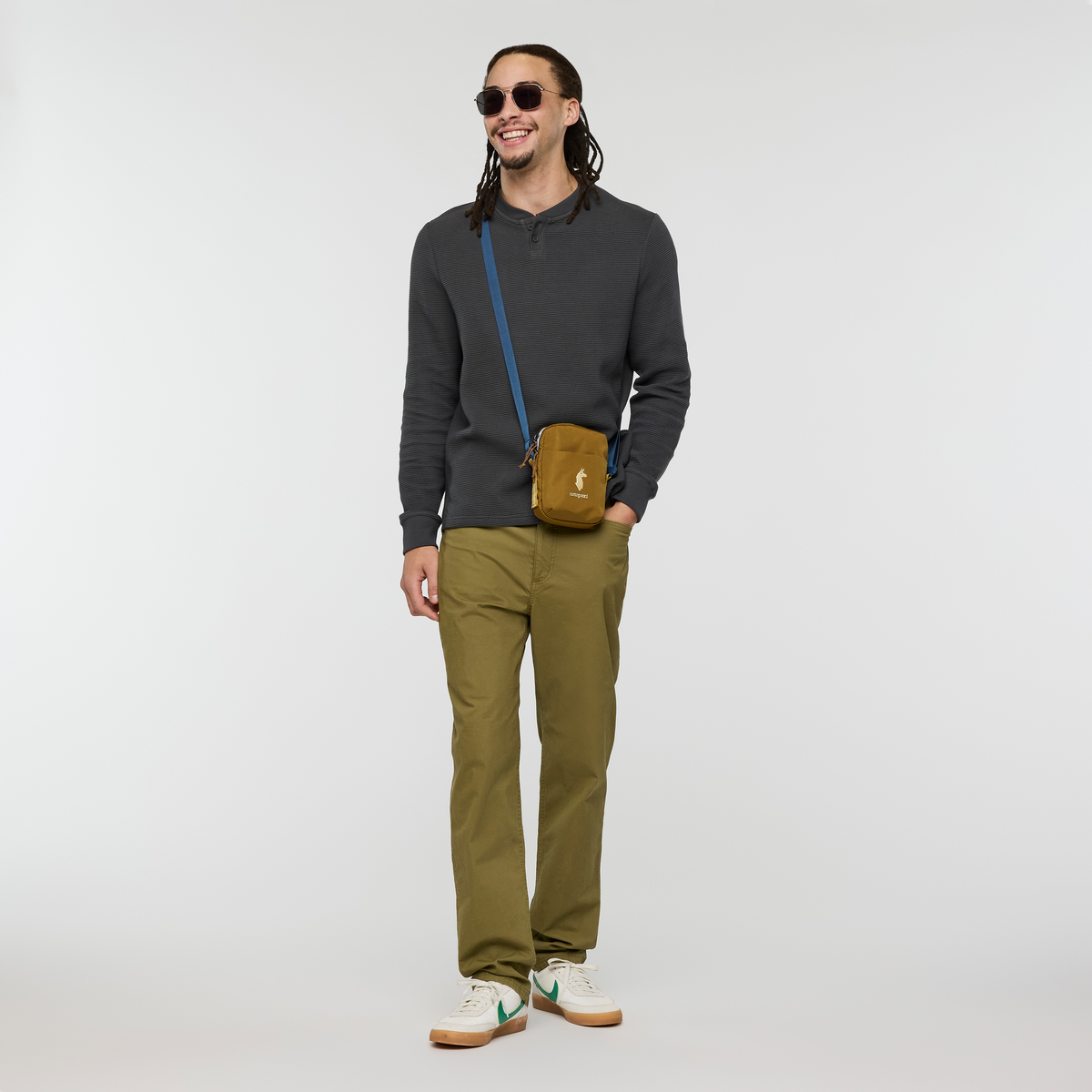 Atajo Long-Sleeve Waffle Henley - Men's, Charcoal, Model Kai