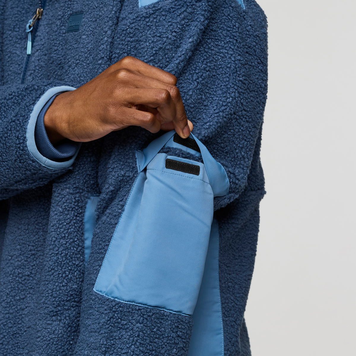 Bacano Fleece Jacket - Men's, Deep Sea/Fjord, Model Nicolas