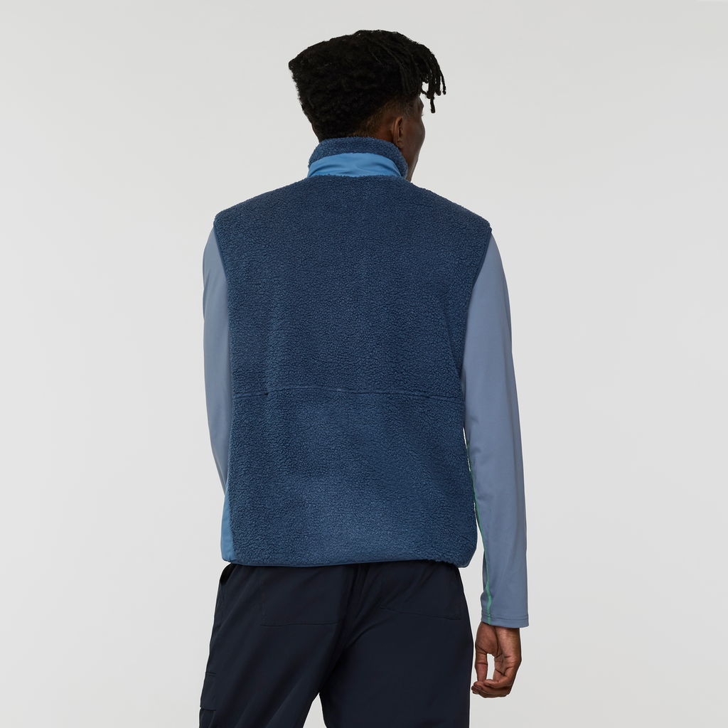 Bacano Fleece Vest - Men's, Deep Sea/Fjord, Model Nicolas