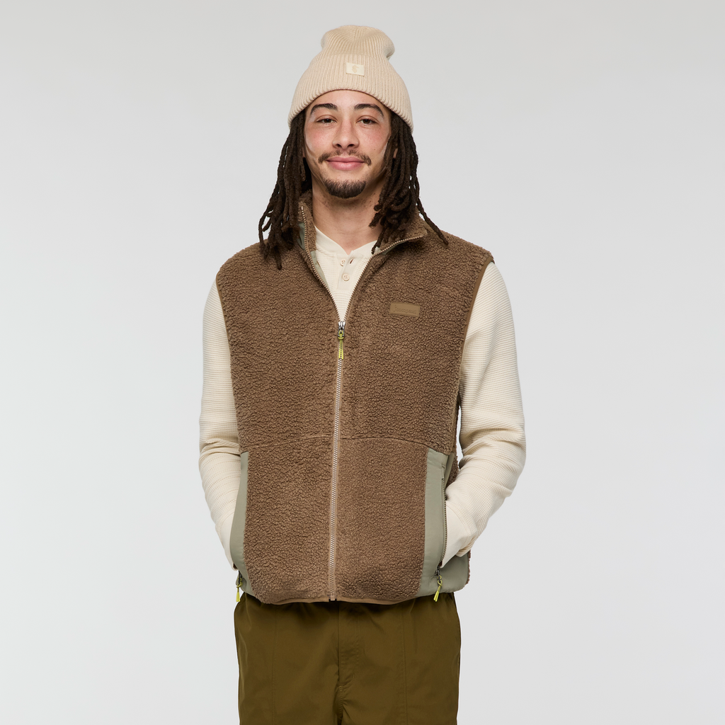 Bacano Fleece Vest - Men's, Dune, Model Kai