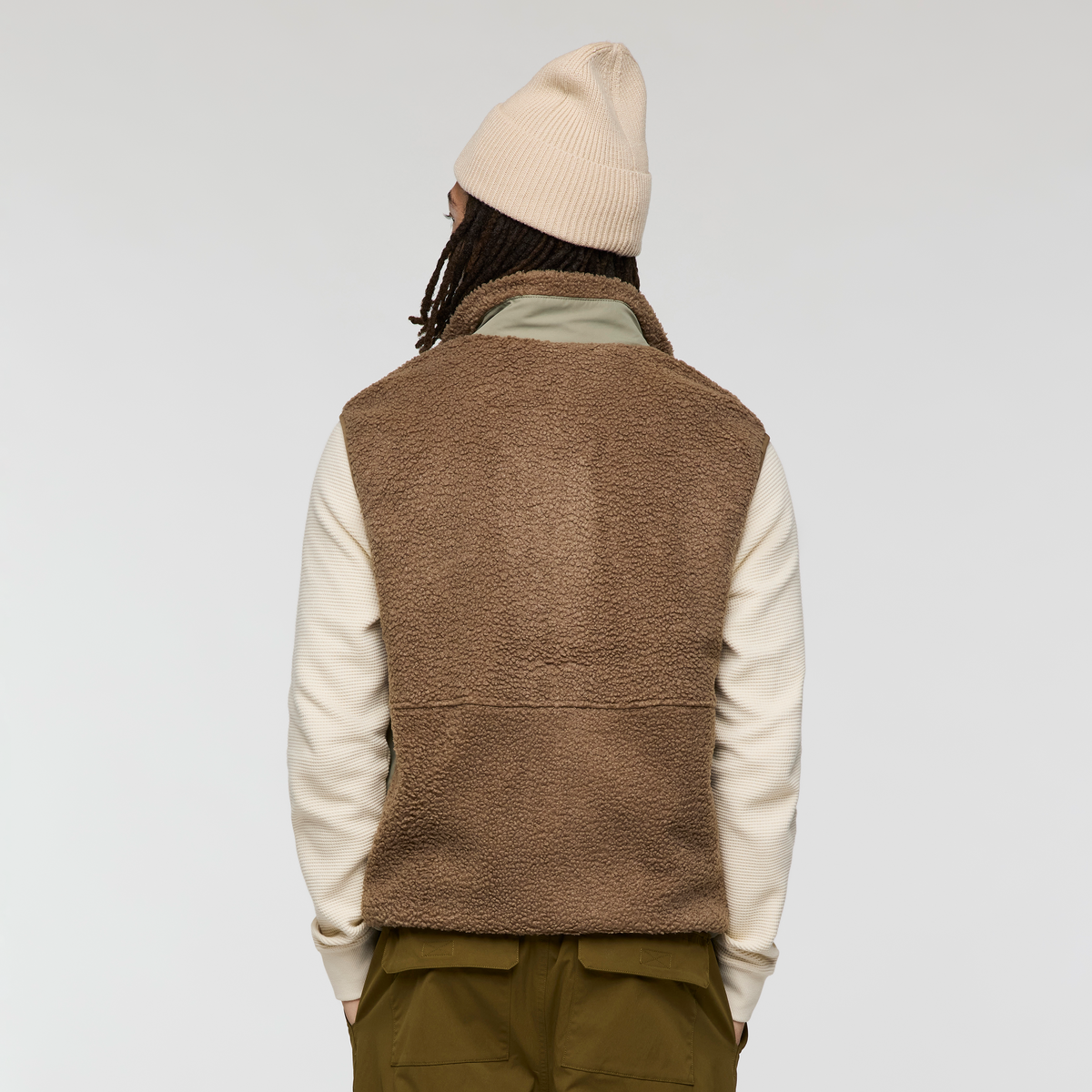 Bacano Fleece Vest - Men's, Dune, Model Kai