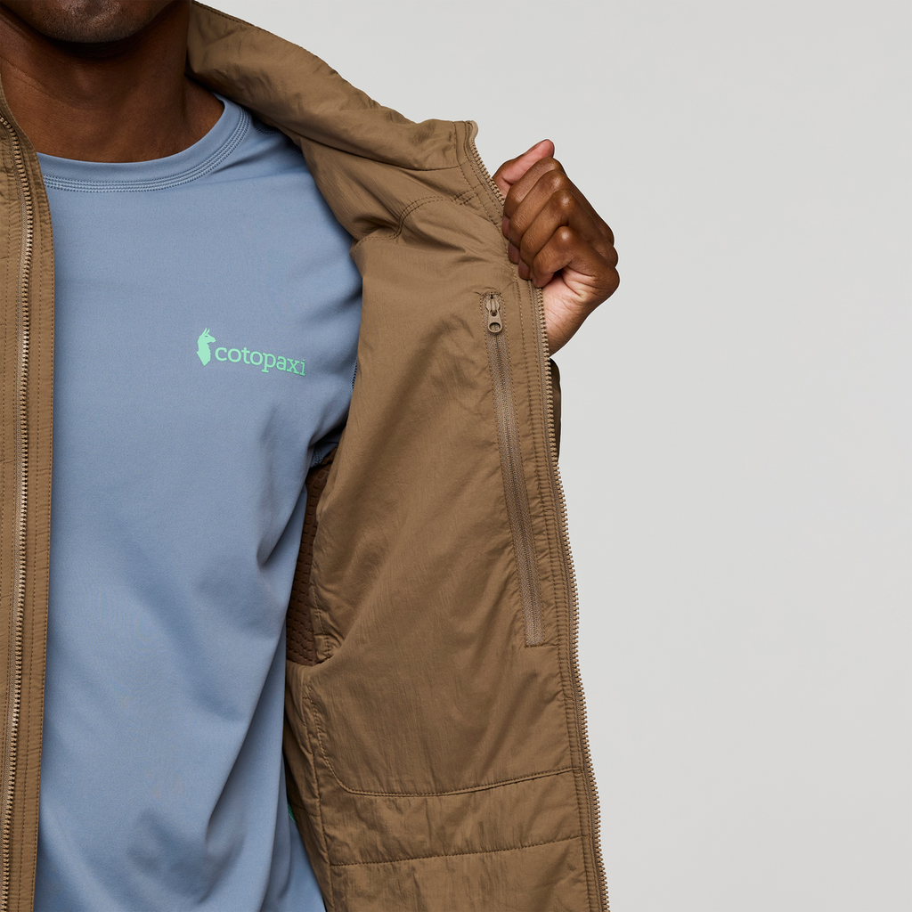 Pacaya 2.0 Insulated Jacket - Men's, Dune, Model Nicolas