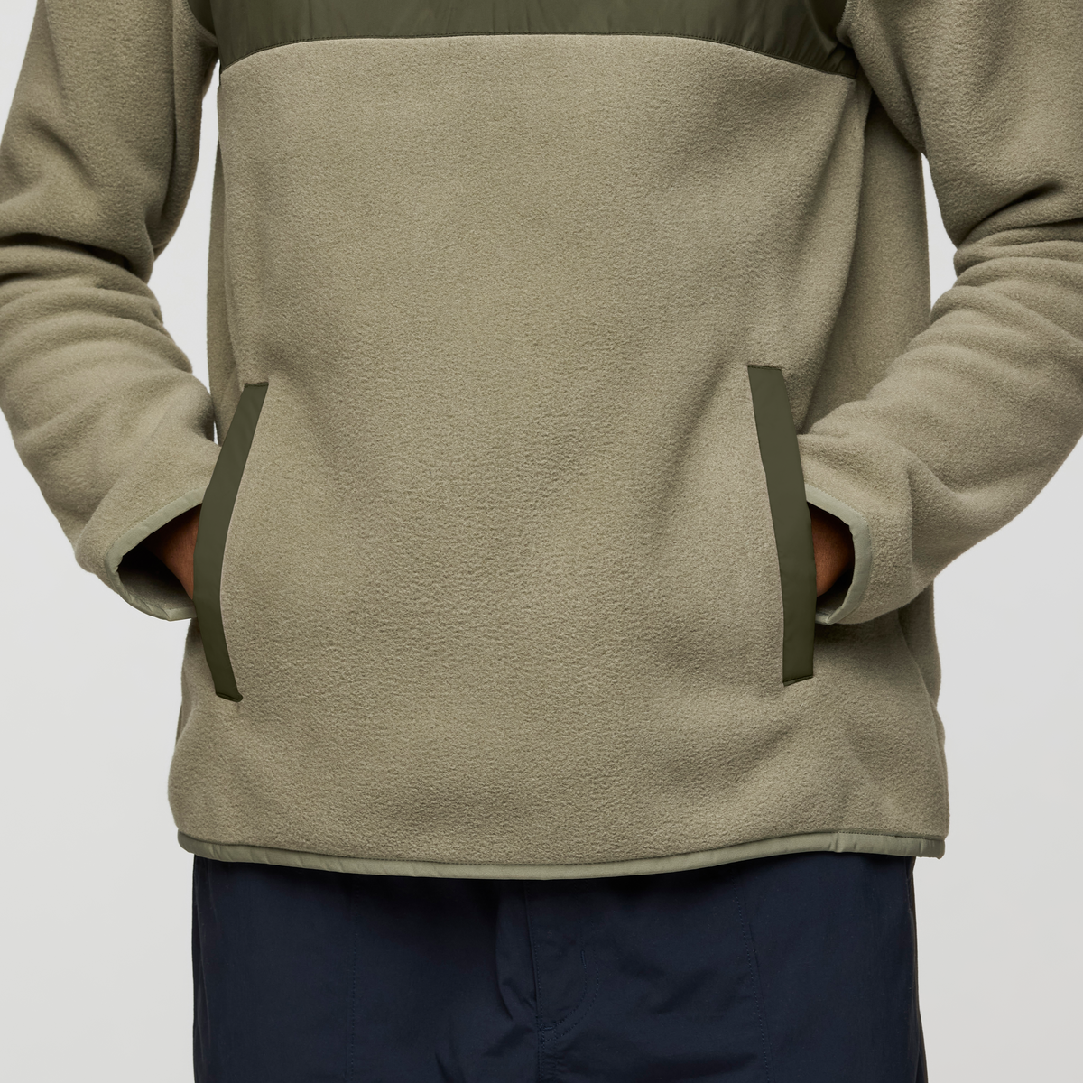 Teca Fleece Pullover - Men's, Yard Sale, Model Nicolas