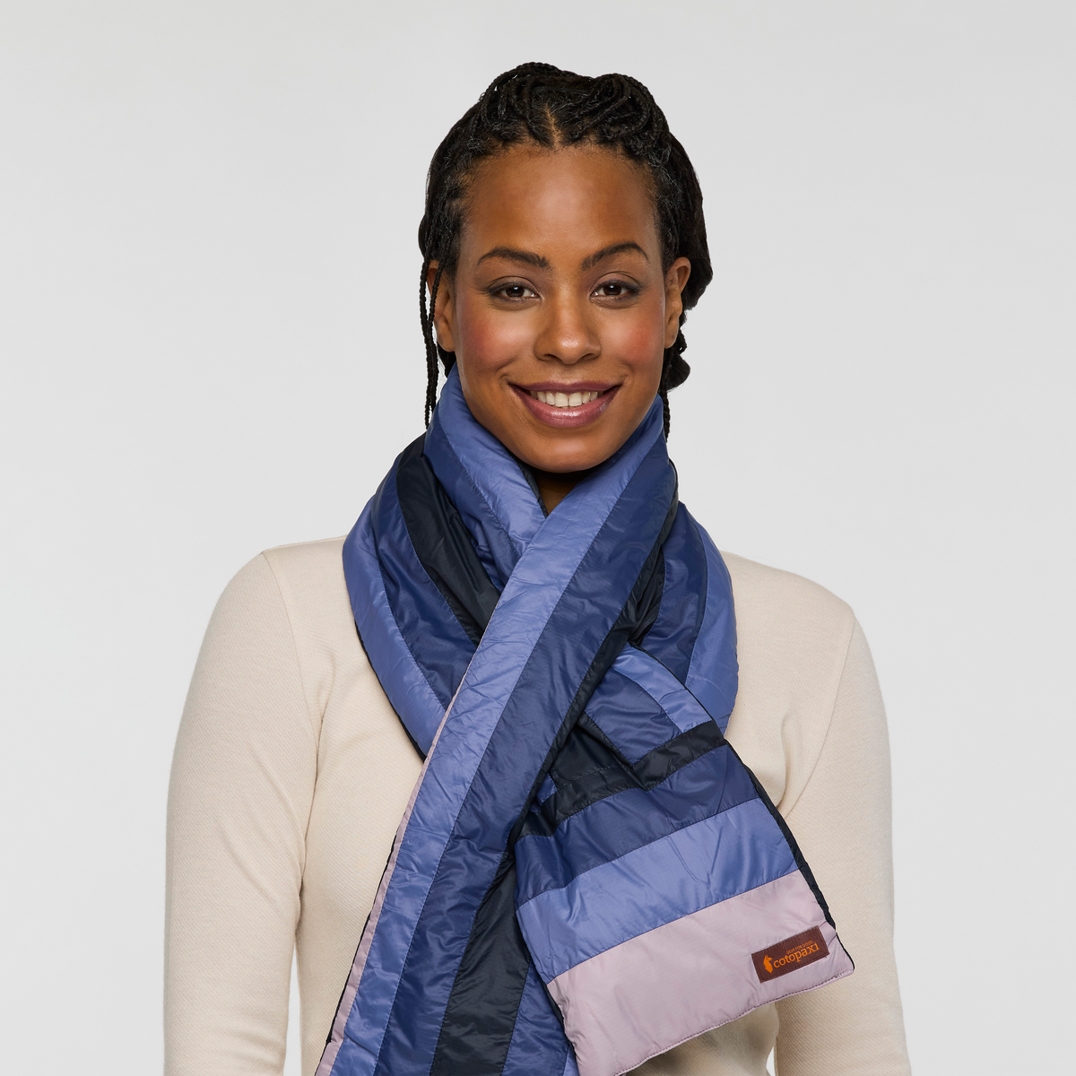 Fuego Down Scarf, Lifestyle