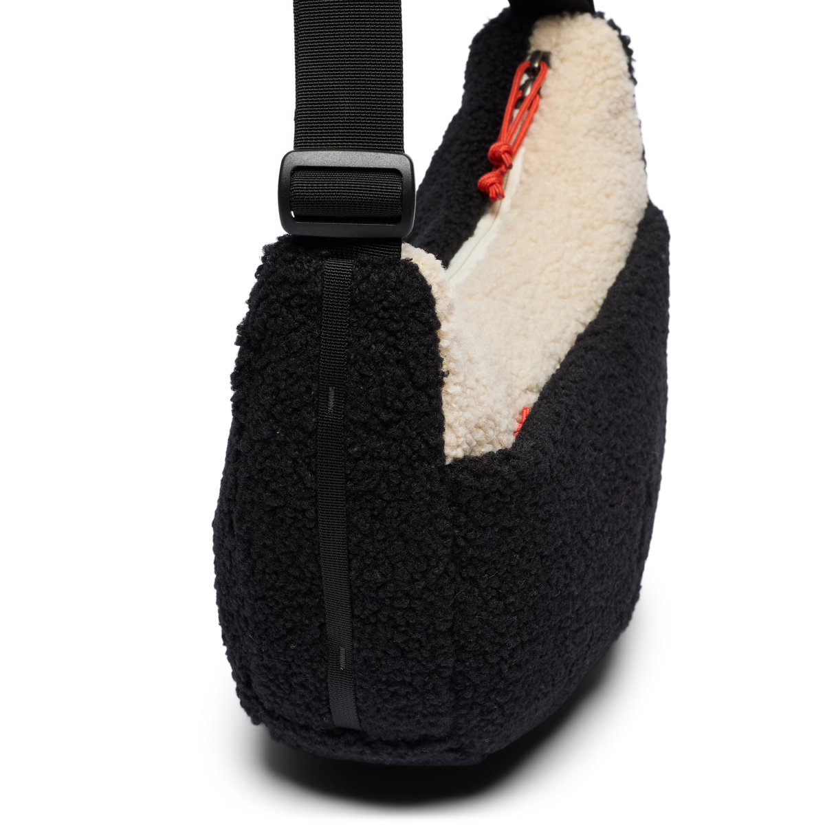 High Pile Fleece 6L Crescent Bag, Black/Cream