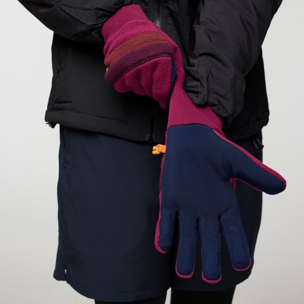 Teca Fleece Gloves, Jam, Detail