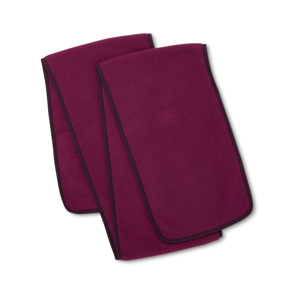 Teca Fleece Scarf, Jam, Detail