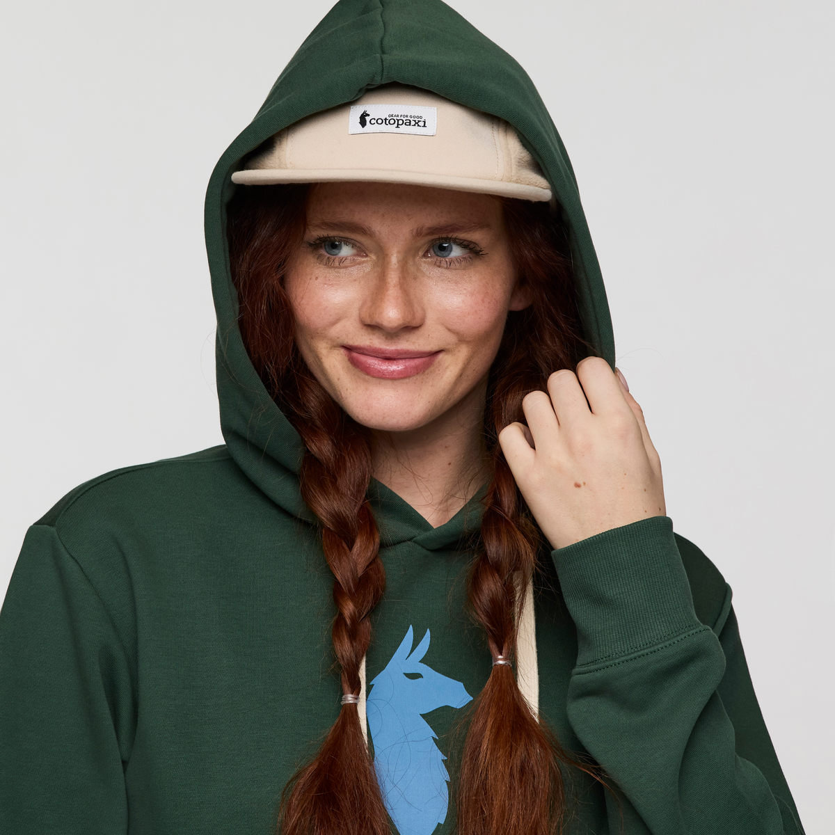 Cotopaxi Llama Pullover Hoodie - Women's, Cargo, Model Caitlyn
