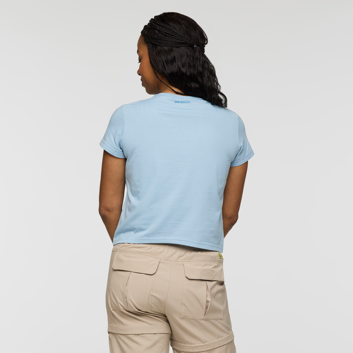 Cotopaxi Llama T-Shirt - Women's, Iceberg, Model Charlie