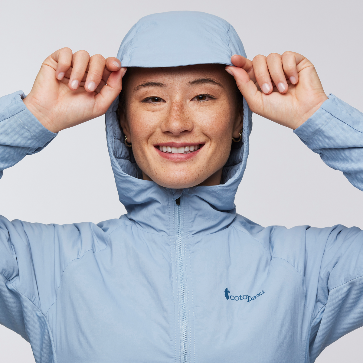 Pacaya 2.0 Insulated Hooded Jacket - Women's, Iceberg, Model Aya