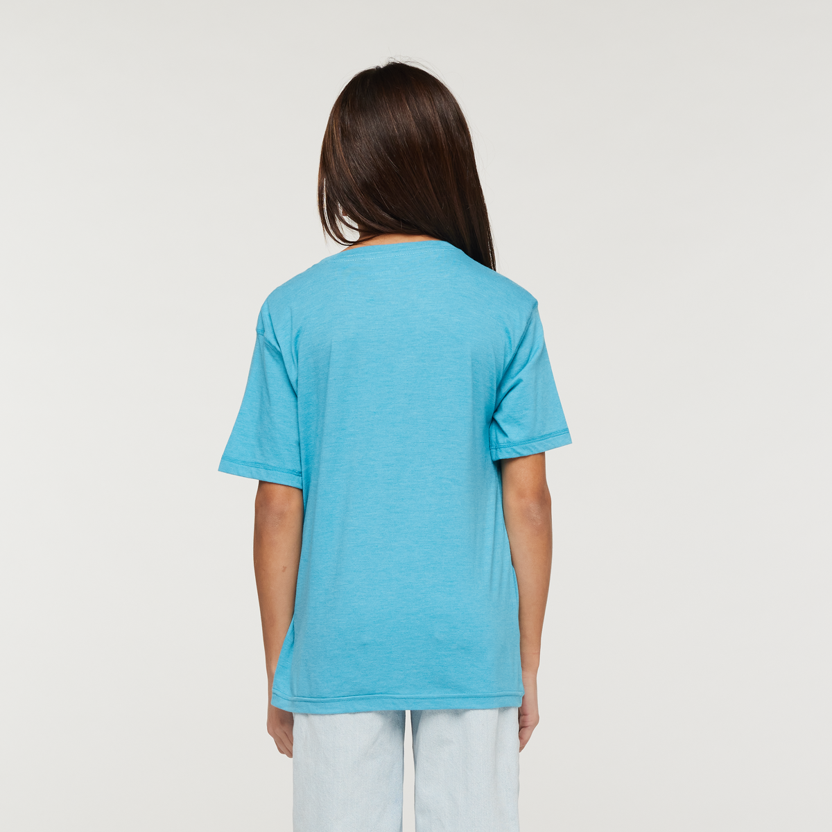 Day Hike Organic T-Shirt - Kids', Poolside, Model Scarlett