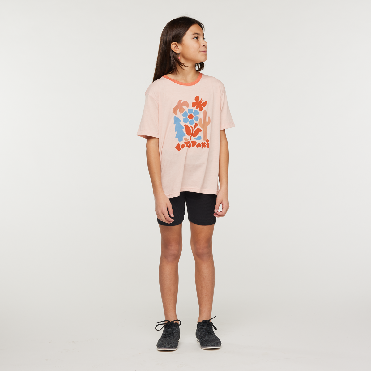 Day Hike Organic T-Shirt - Kids', Sand, Model Scarlett