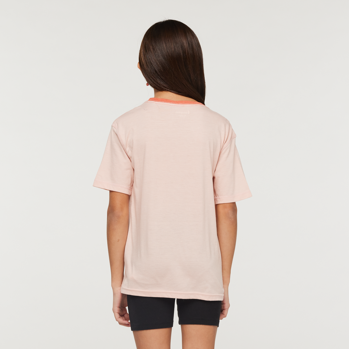 Day Hike Organic T-Shirt - Kids', Sand, Model Scarlett