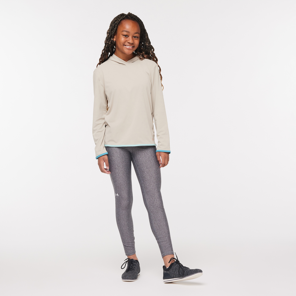 Sombra Sun Hoodie - Kids', Pebble, Model Adelina