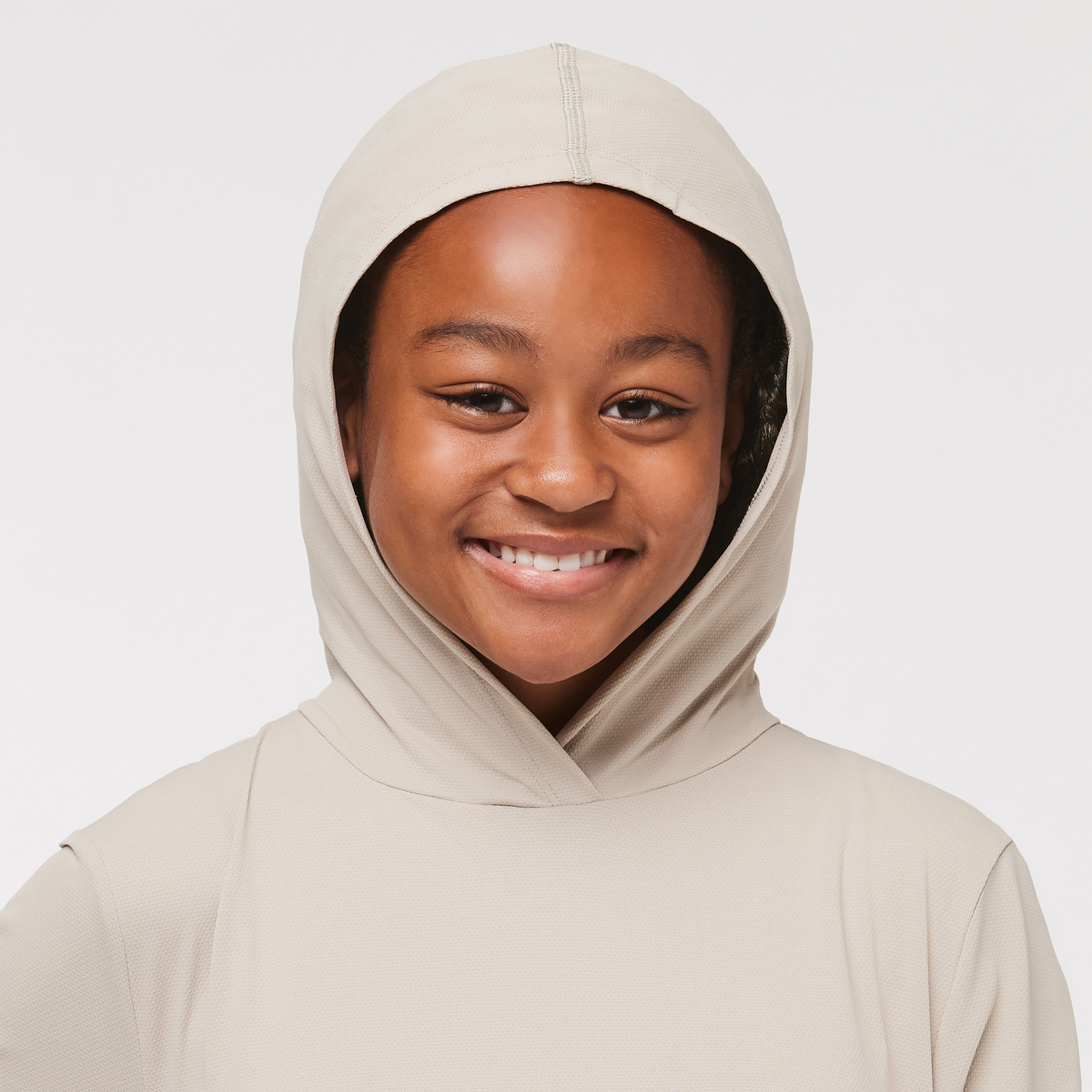 Sombra Sun Hoodie - Kids', Pebble, Model Adelina