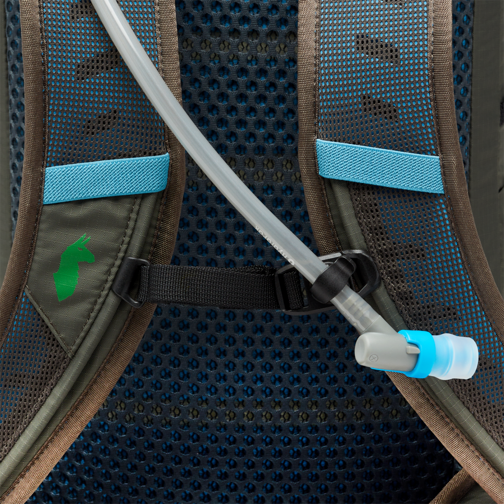 Lagos 25L Hydration Pack, Greenery/Iron, Detail