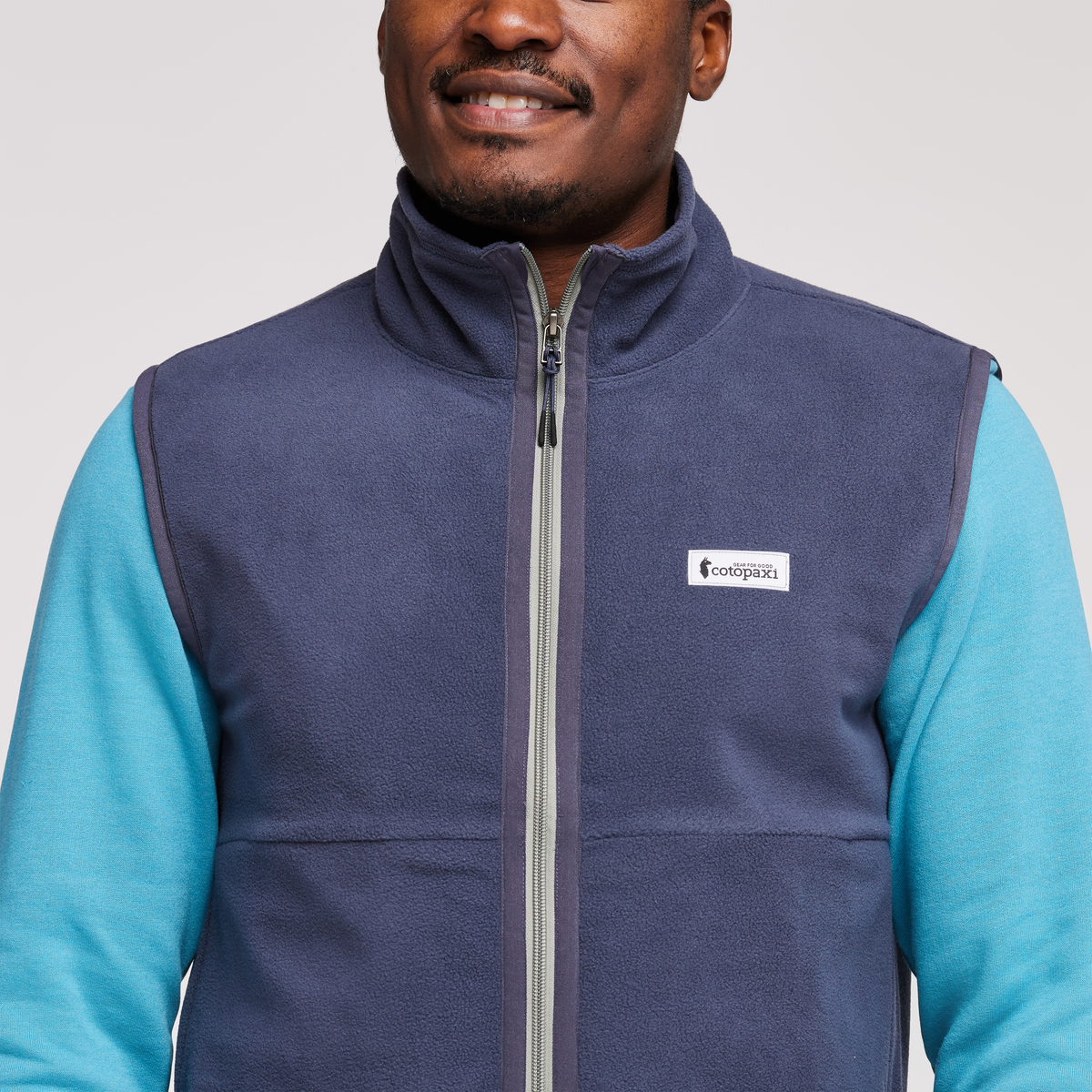 Amado Fleece Vest - Men's, Graphite, Model Jeremy