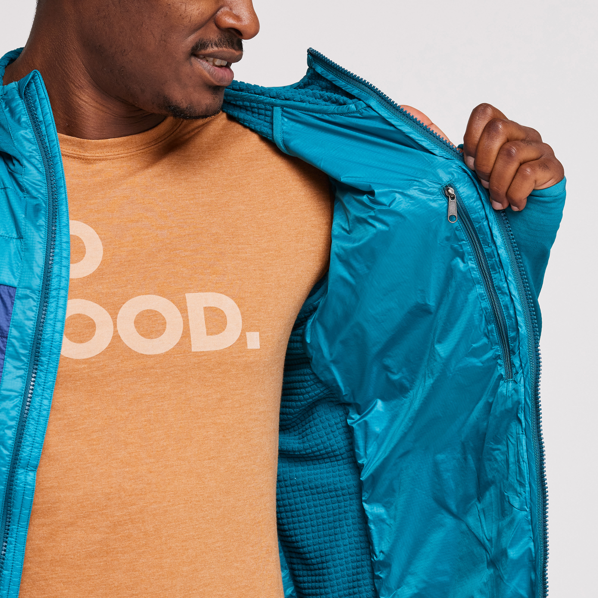 Capa Hybrid Insulated Hooded Jacket - Men's, Gulf/Poolside, Model Jeremy