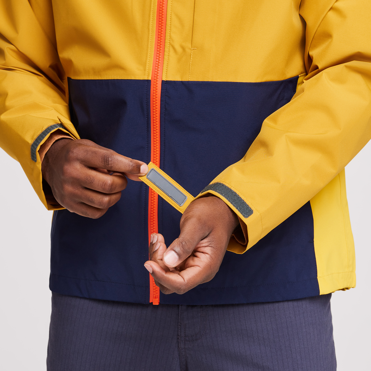 Cielo Rain Jacket - Men's, Amber, Model Jeremy