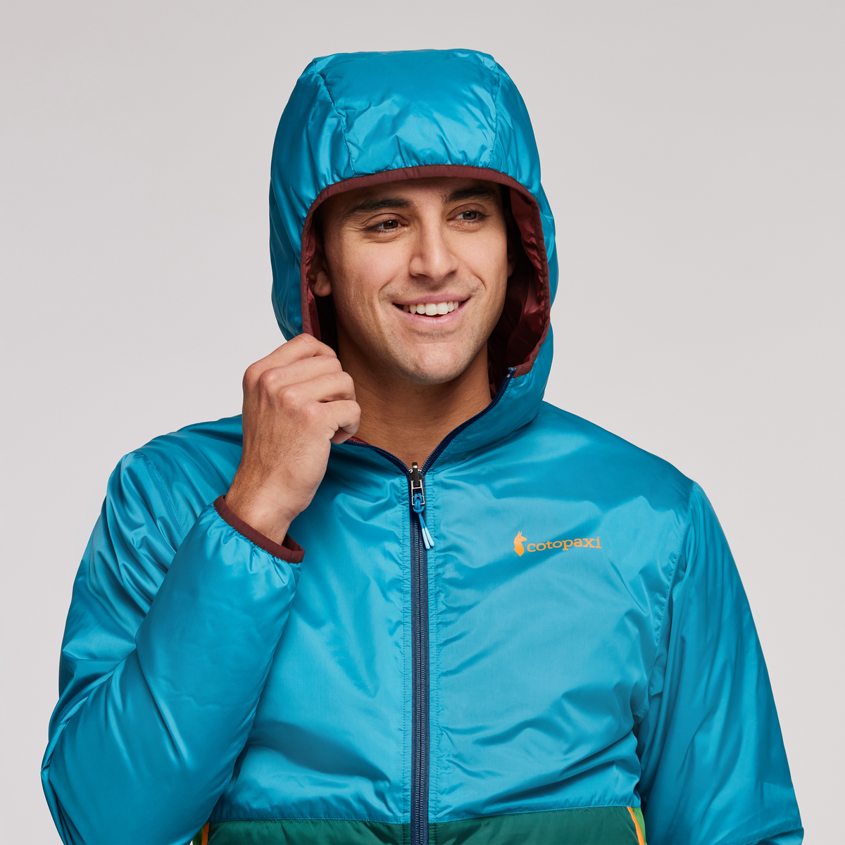 Teca Cálido Hooded Jacket - Men's, Mountain Town, Model Munther