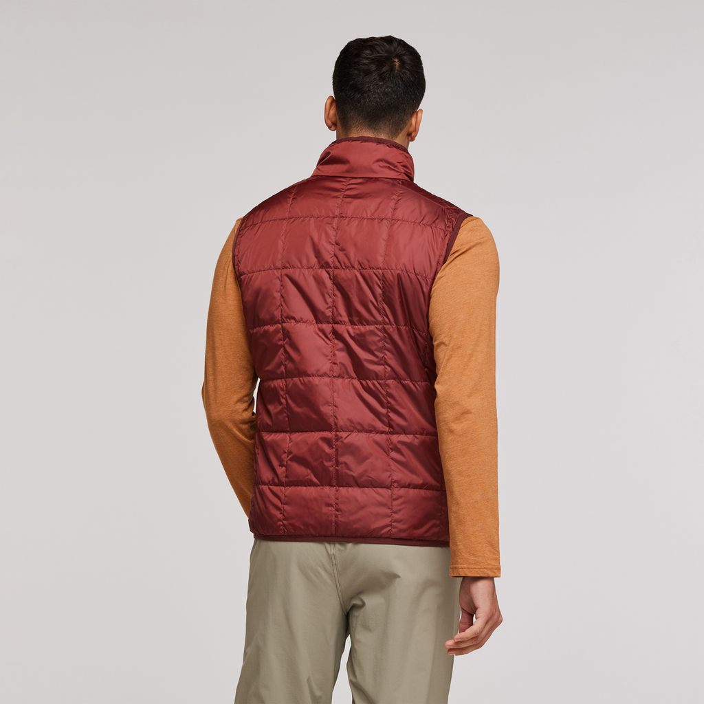 Teca Cálido Vest - Men's, Mountain Town, Model Munther