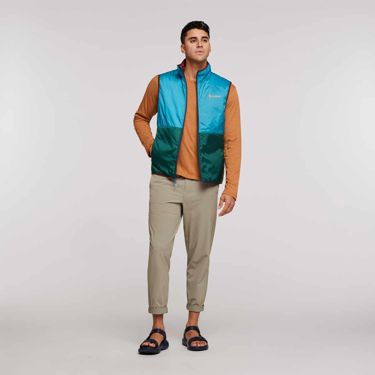 Teca Cálido Vest - Men's, Mountain Town, Model Munther