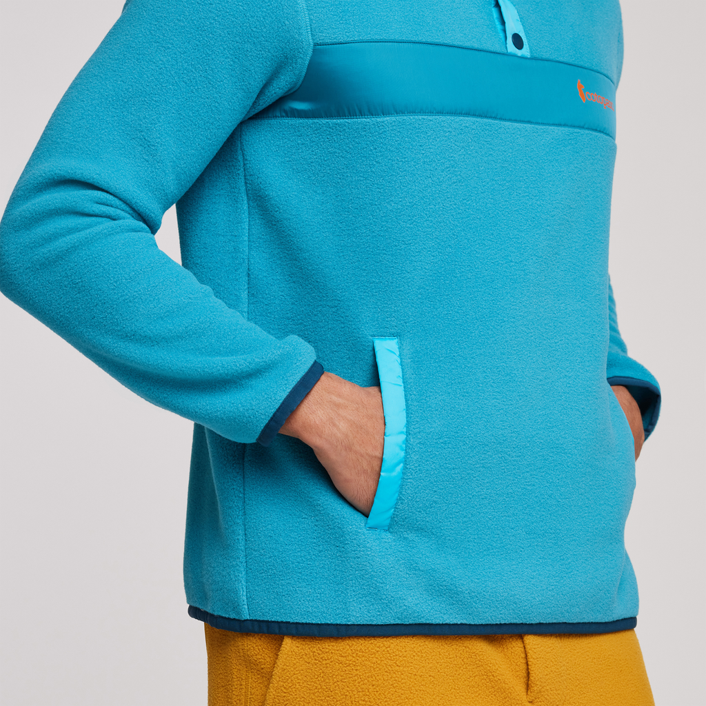 Teca Fleece Pullover - Men's, Belize, Model Munther