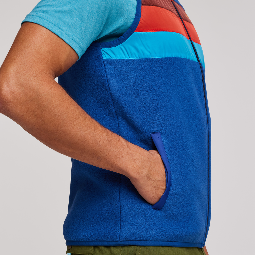 Teca Fleece Vest - Men's, Ocean Trench, Model Munther