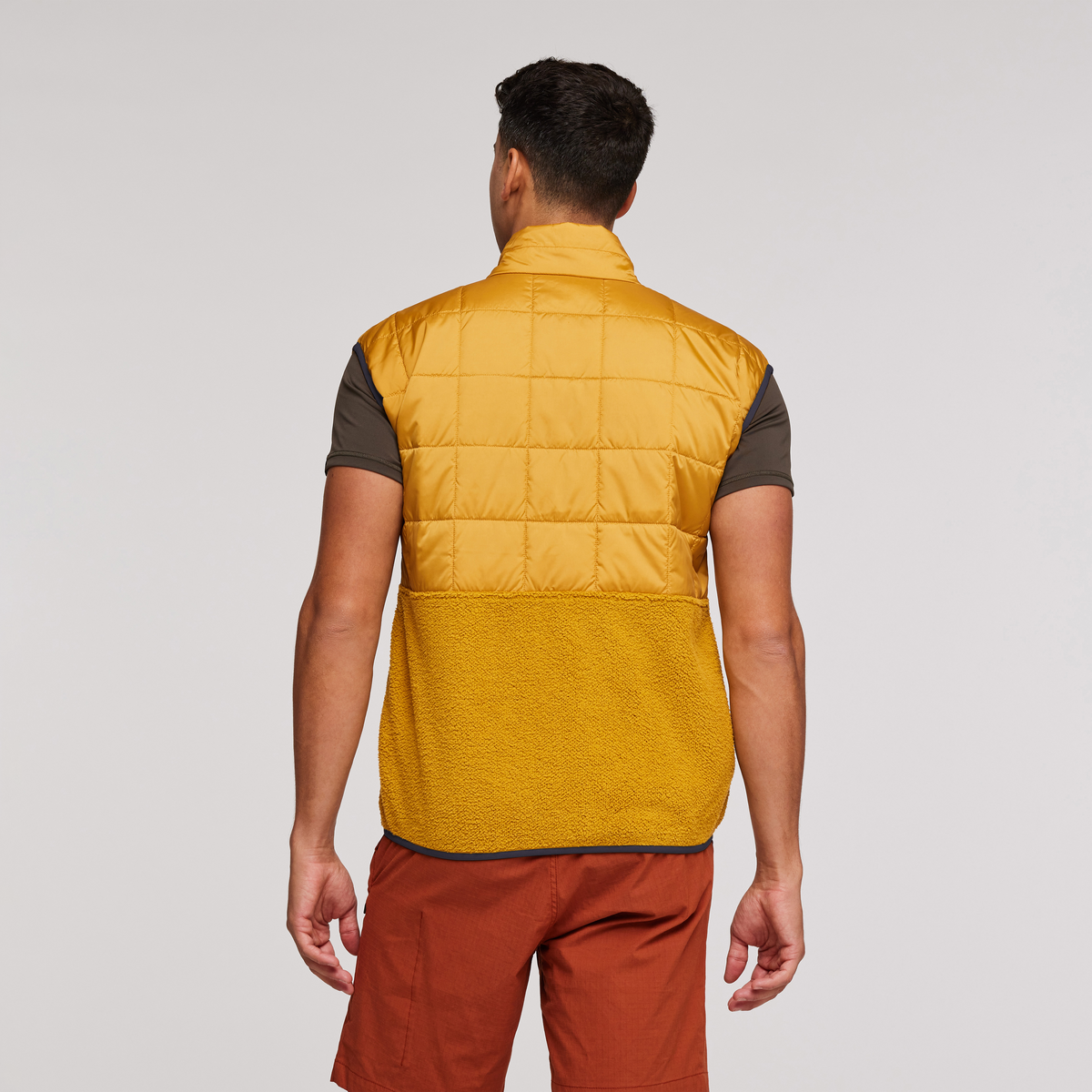 Trico Hybrid Vest - Men's, Amber/Amber, Model Munther
