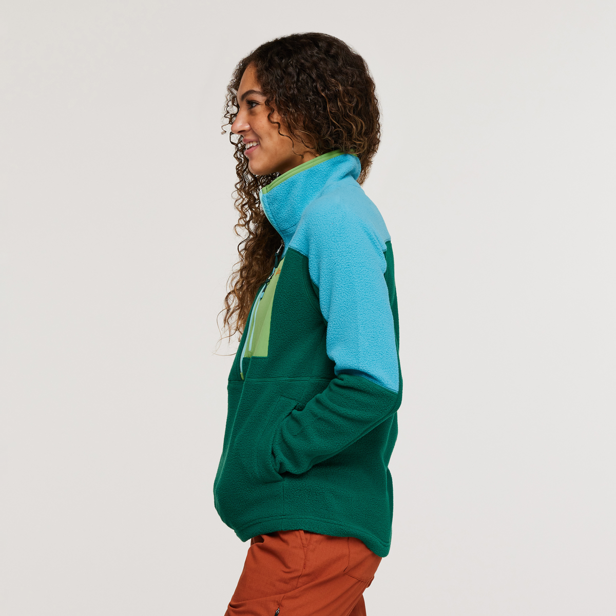 Abrazo Fleece Half-Zip Jacket - Women's, Poolside/Greenery, Model London
