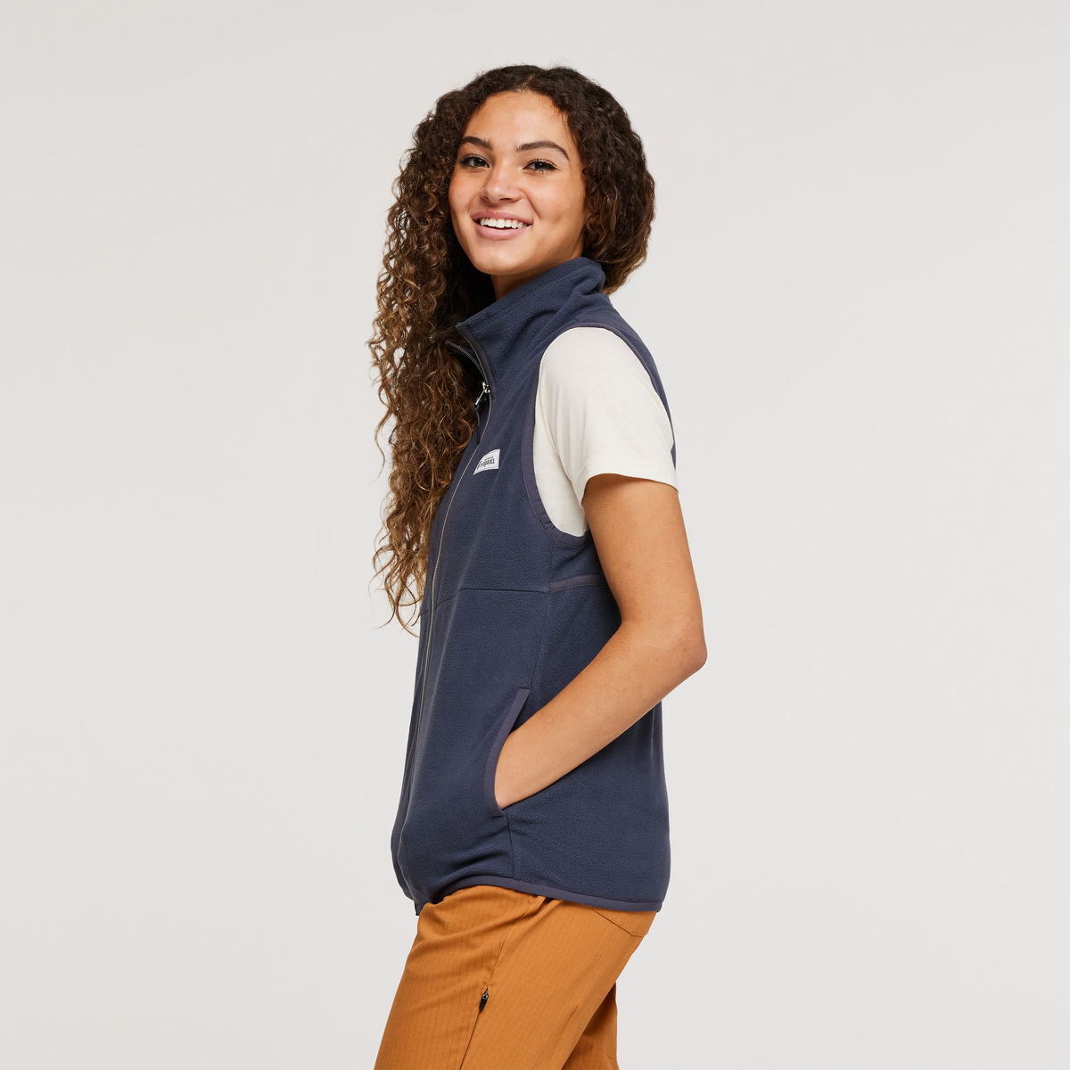 Amado Fleece Vest - Women's, Graphite, Model London