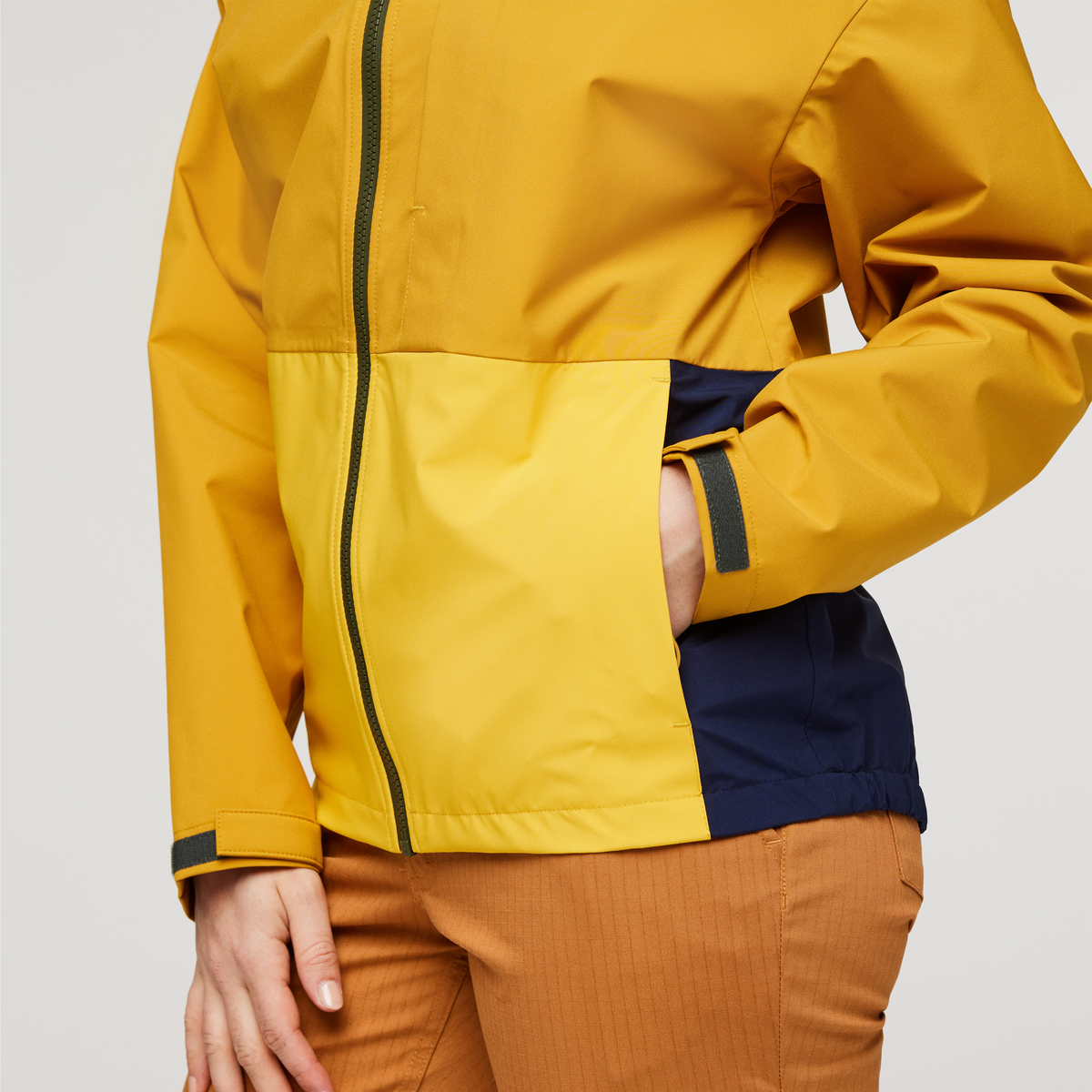 Cielo Rain Jacket - Women's, Amber, Model Aya