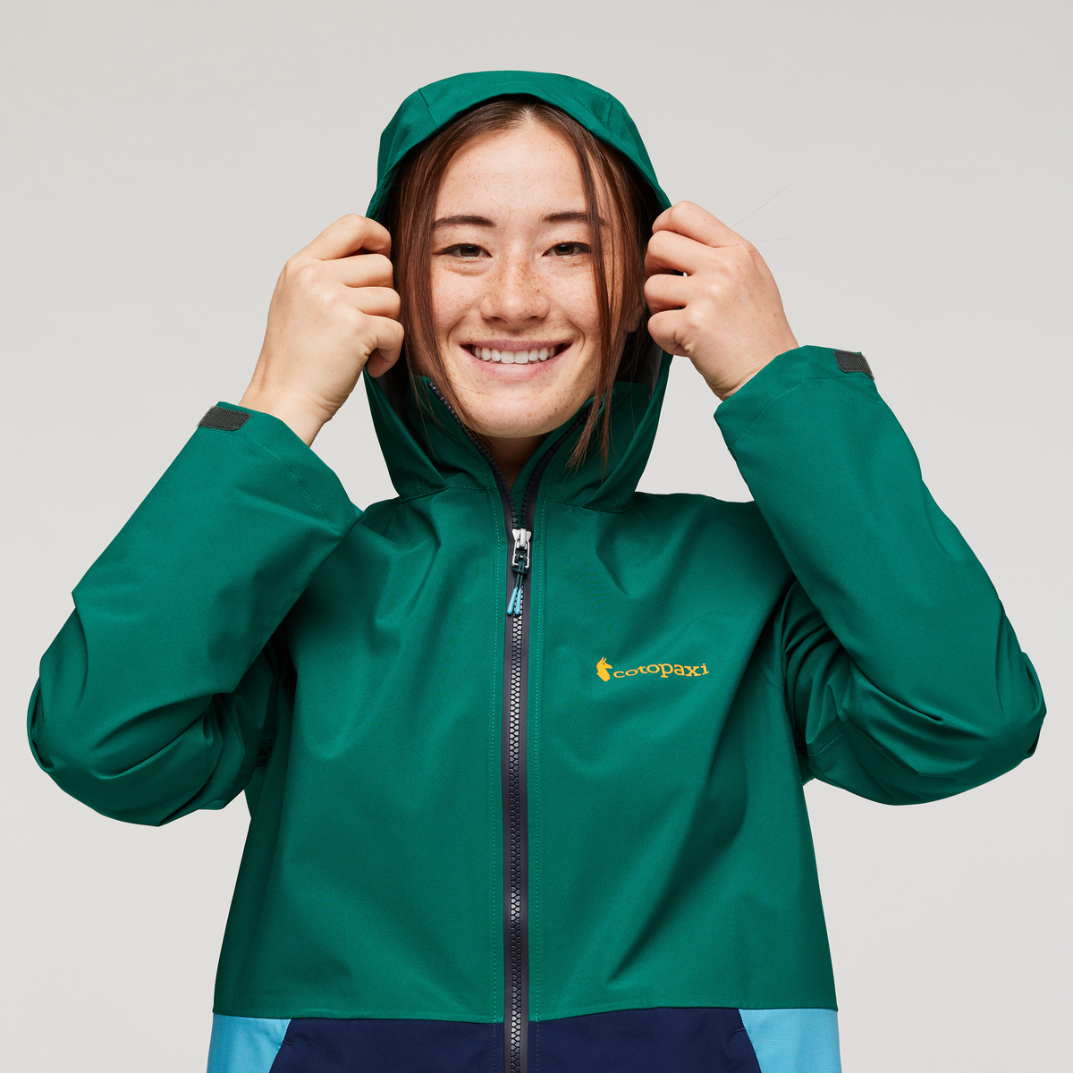 Cielo Rain Trench - Women's, Greenery, Model Aya