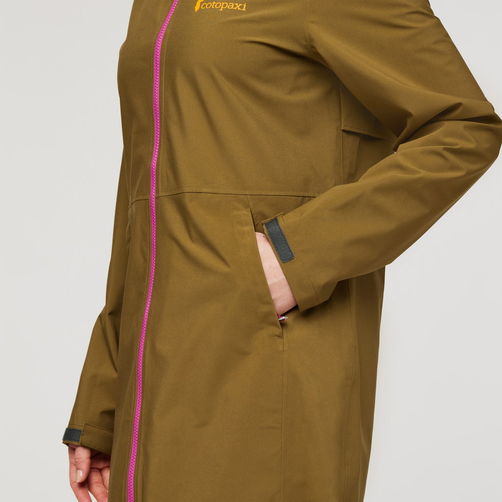 Cielo Rain Trench - Women's, Oak, Model Aya