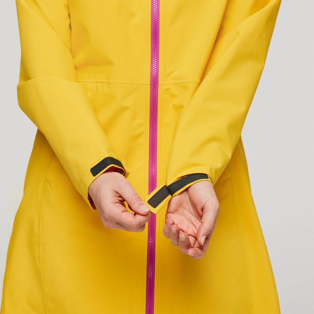 Cielo Rain Trench - Women's, Sunset, Model Aya