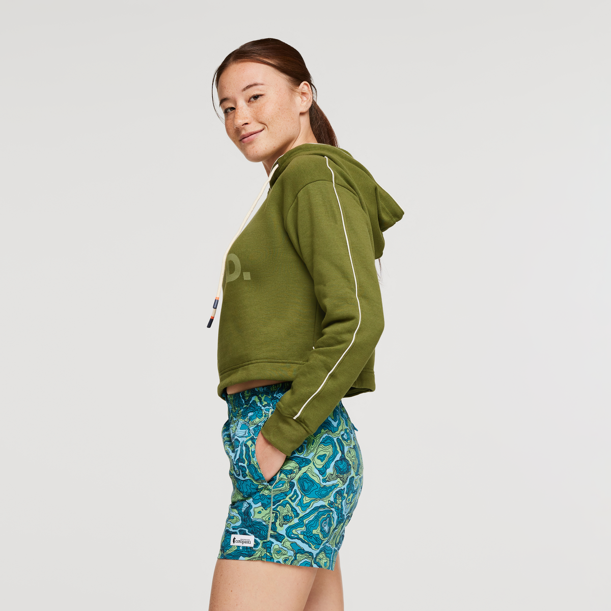 Do Good Organic Crop Sweatshirt - Women's, Pine, Model Aya