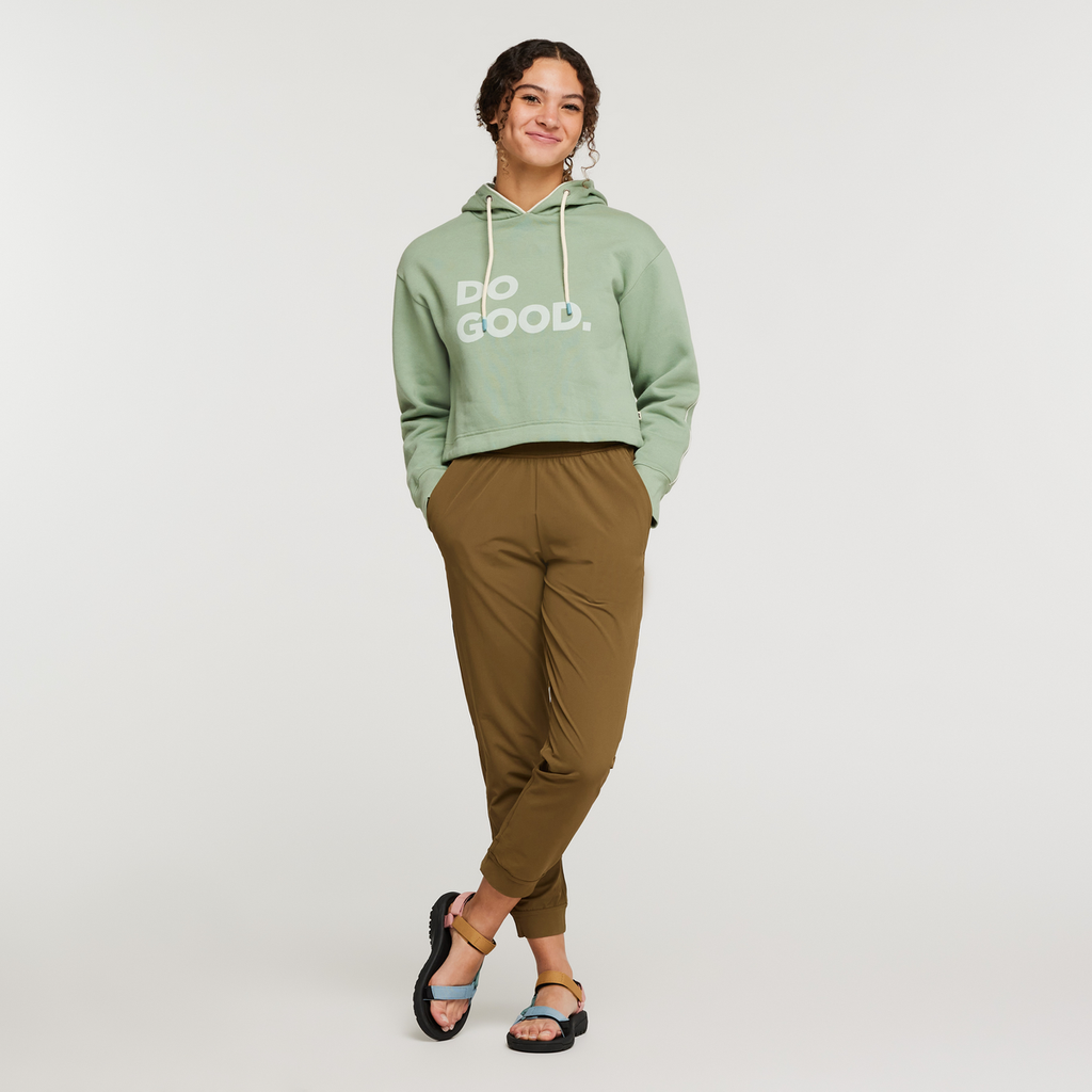 Do Good Organic Crop Sweatshirt - Women's, Silver Leaf, Model London