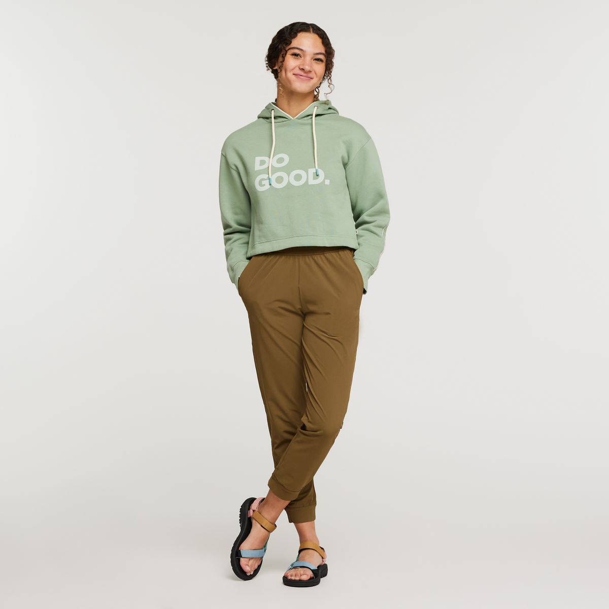 Do Good Organic Crop Sweatshirt - Women's, Silver Leaf, Model London