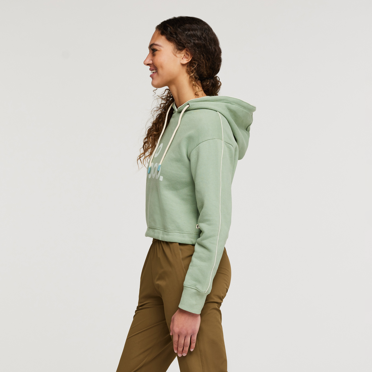 Do Good Organic Crop Sweatshirt - Women's, Silver Leaf, Model London